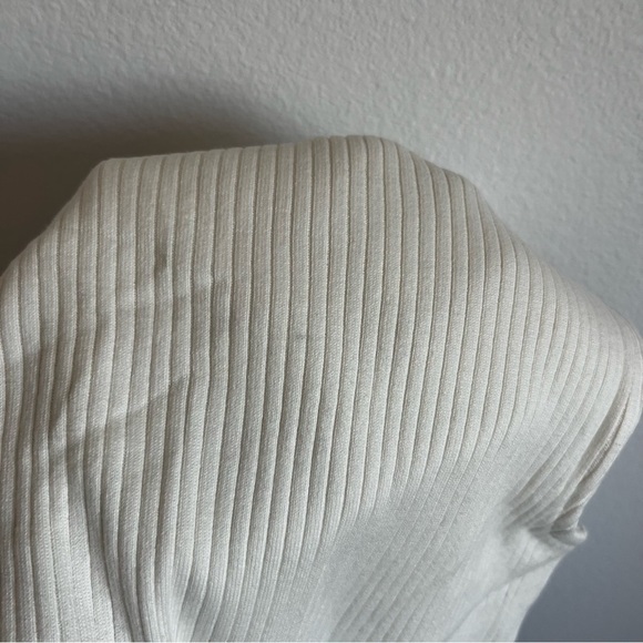 Madewell Side-Slit Mockneck Tank in Lighthouse Size: S, NWT - Picture 10 of 12